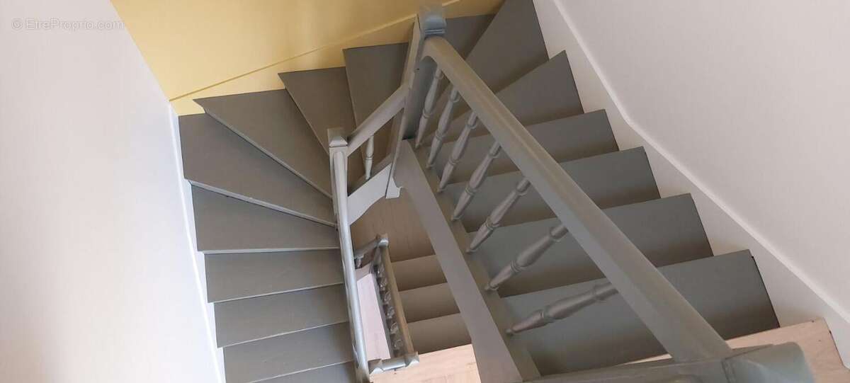 Maison à SAINT-CYR-AU-MONT-D'OR