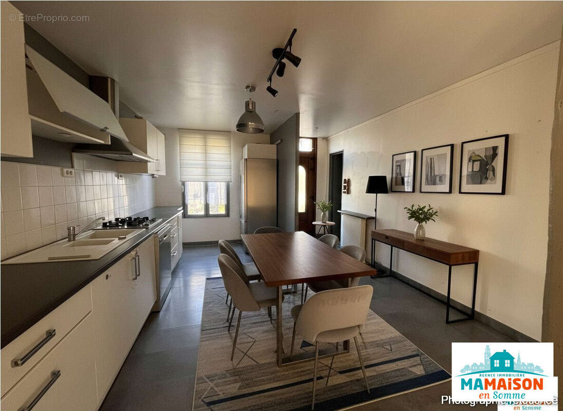 Photo retouchée : projection - Maison à FOUILLOY