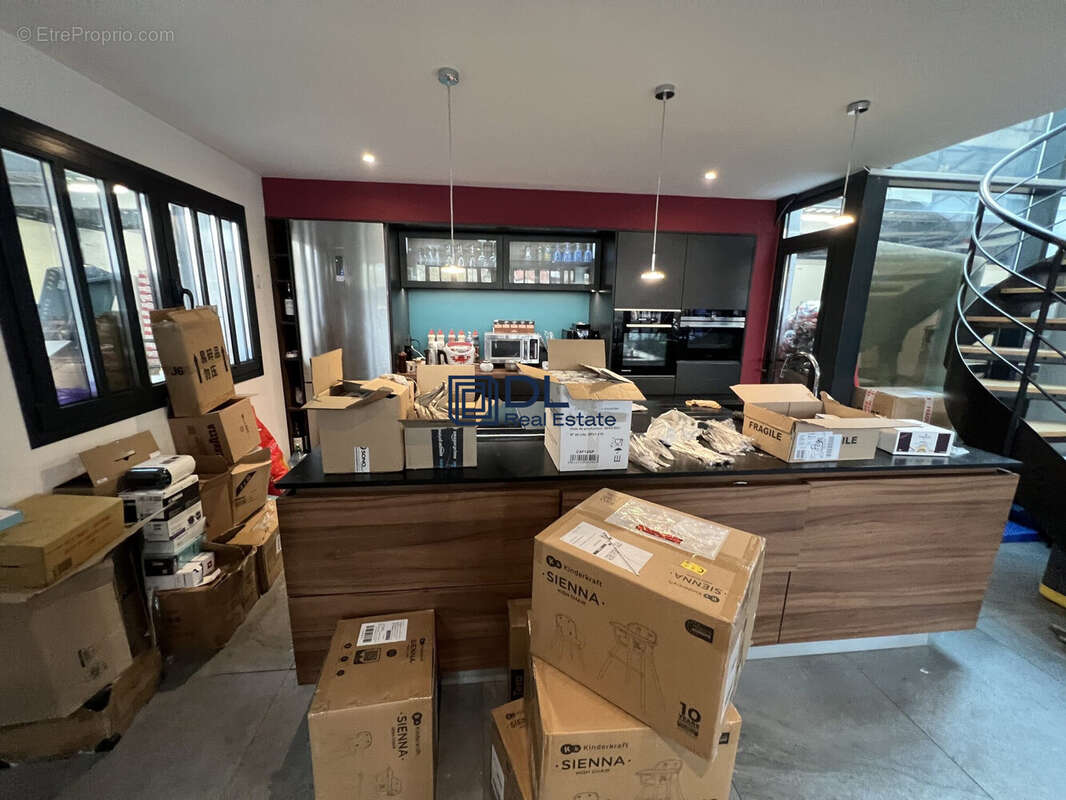 Commerce à CHAMPIGNY-SUR-MARNE