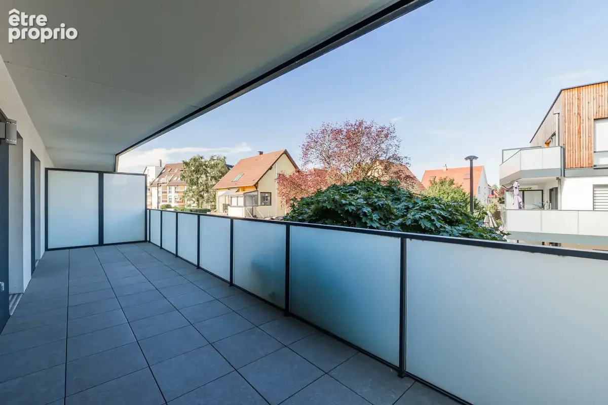 Souffelweyersheim - Superbe 2 pièces 53m2 - terrasse 21m2 - parking couvert - photo 7