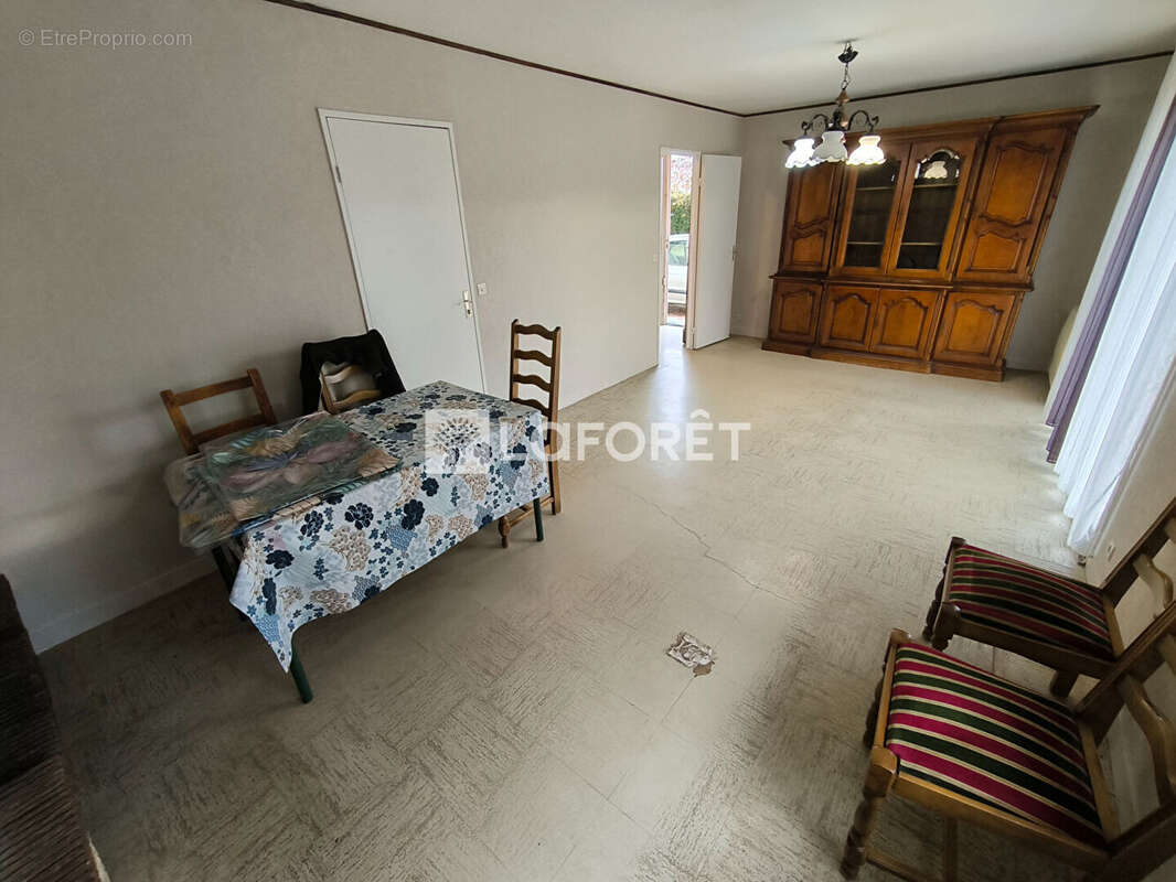 Maison à SAINT-ILLIERS-LA-VILLE