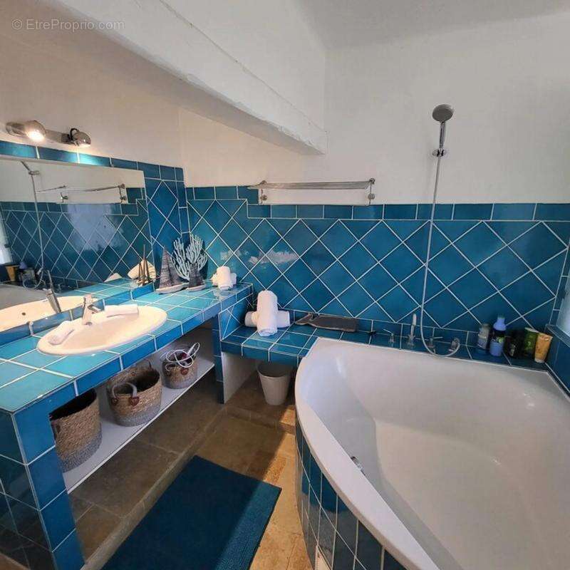 Maison à LA CROIX-VALMER