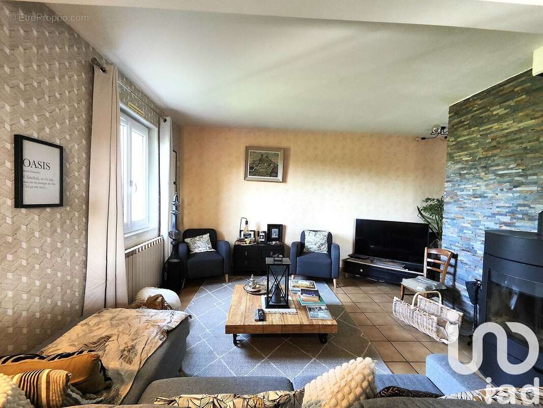 Photo 2 - Maison à PIONSAT