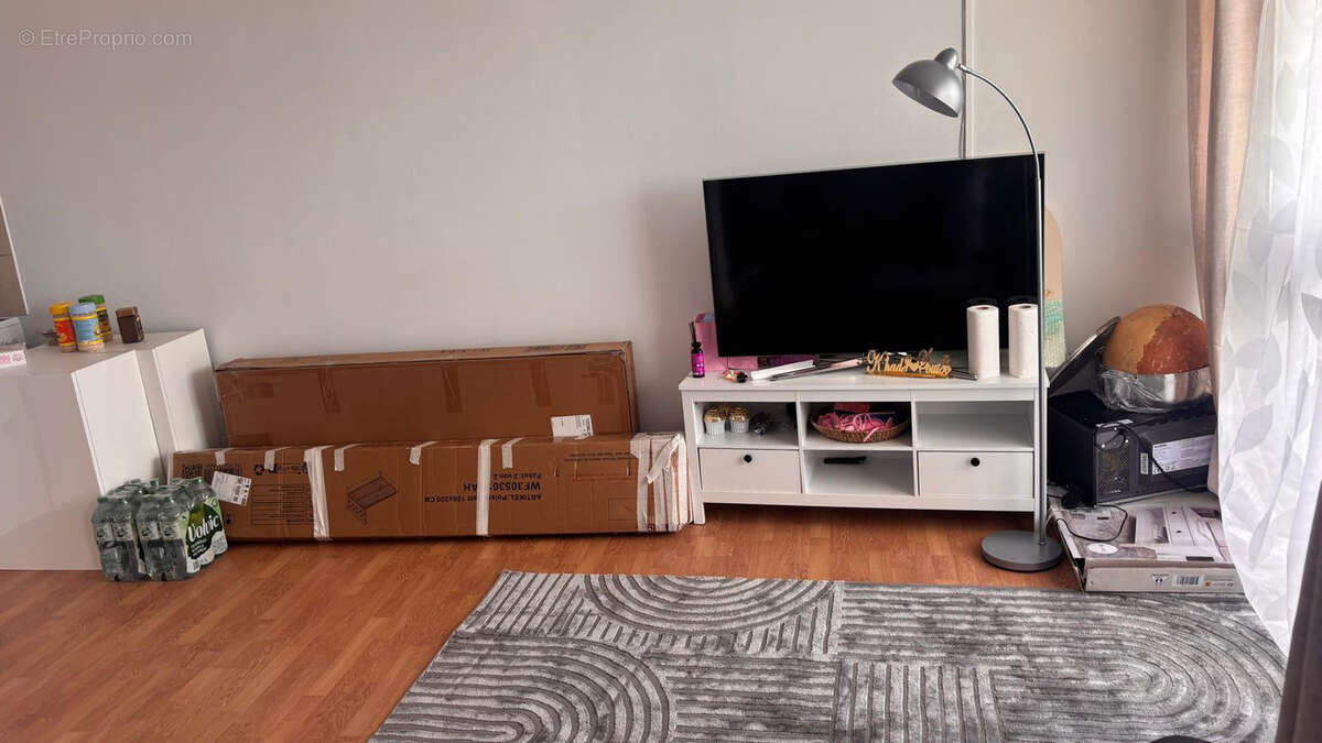 Appartement à GRIGNY