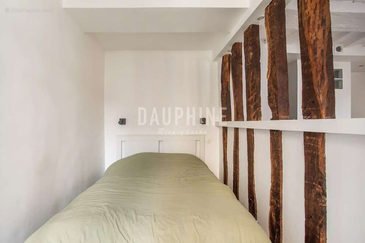 Appartement à PARIS-7E