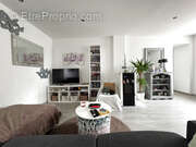 Maison à VER-SUR-LAUNETTE