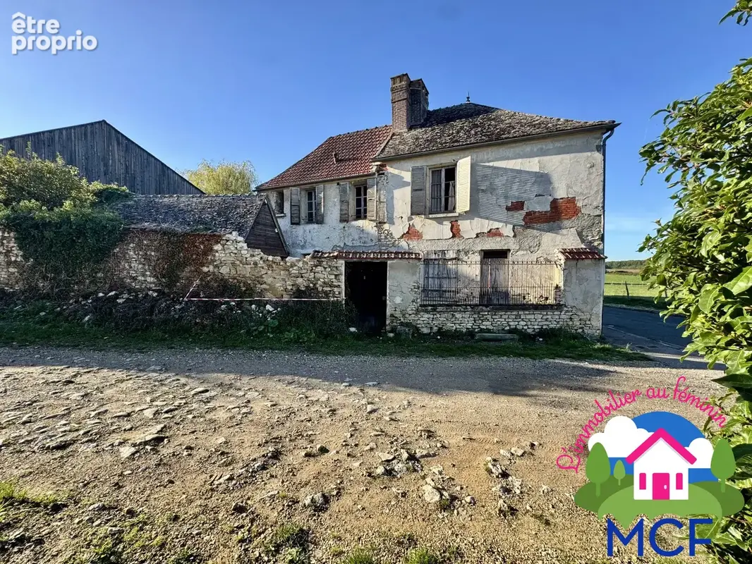 Maison 5 pièces 104 m² à vendre à Breval (78980) - photo 1