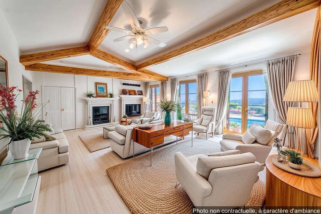 Maison à LA COLLE-SUR-LOUP