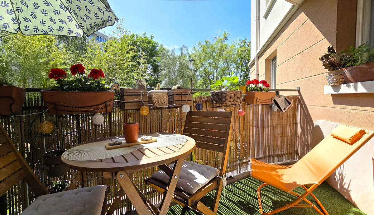 Appartement à HOUILLES