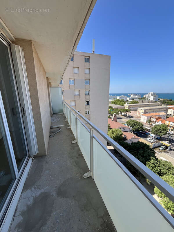 Appartement à PORT-DE-BOUC