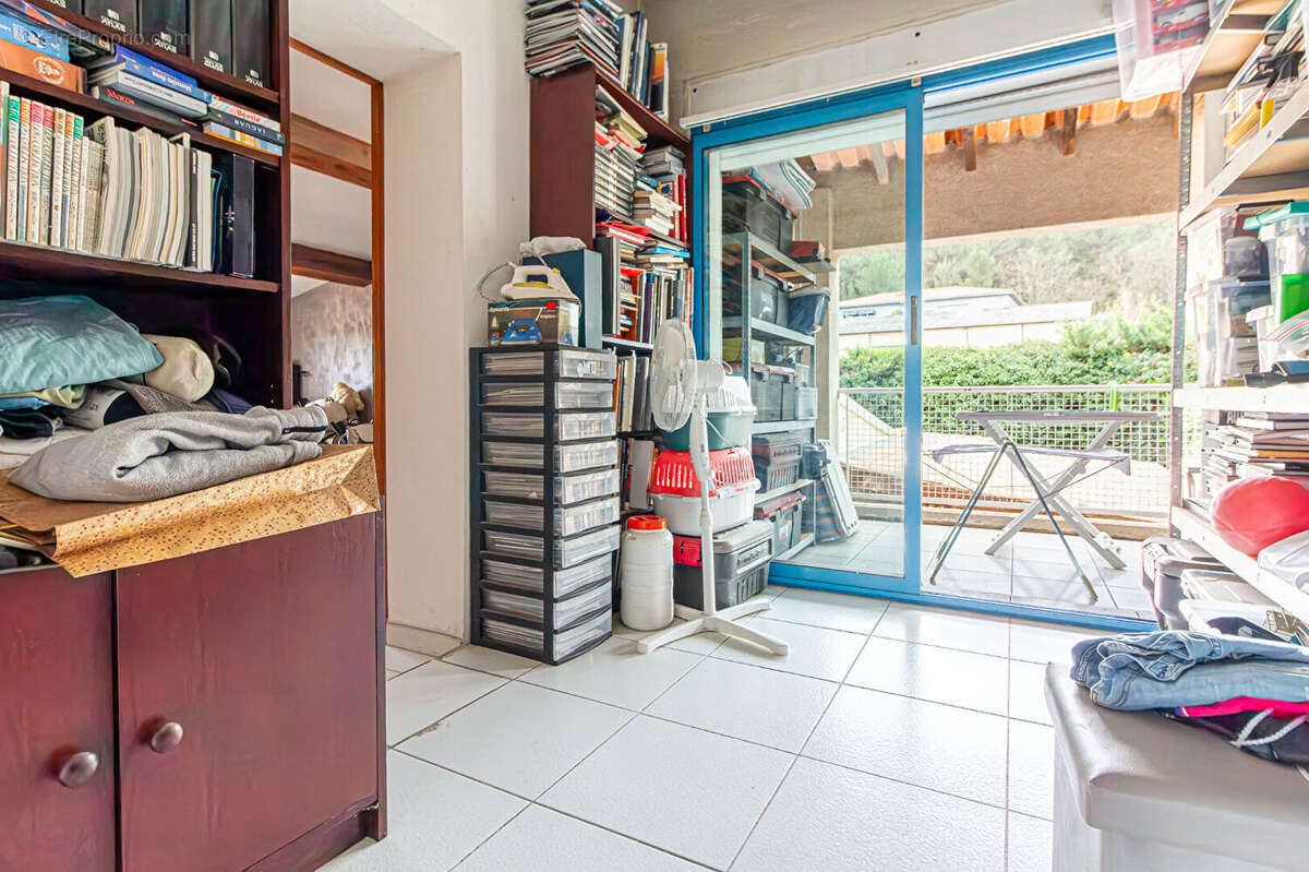 Commerce à GARDANNE