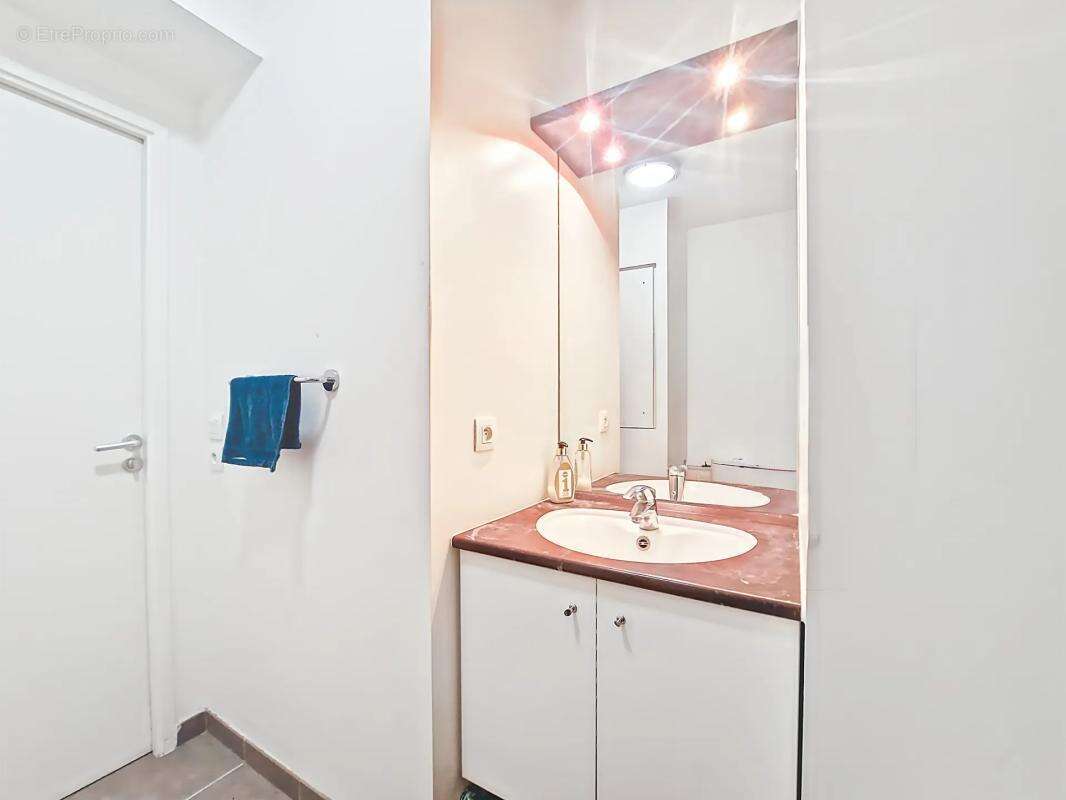 Appartement à ASNIERES-SUR-SEINE