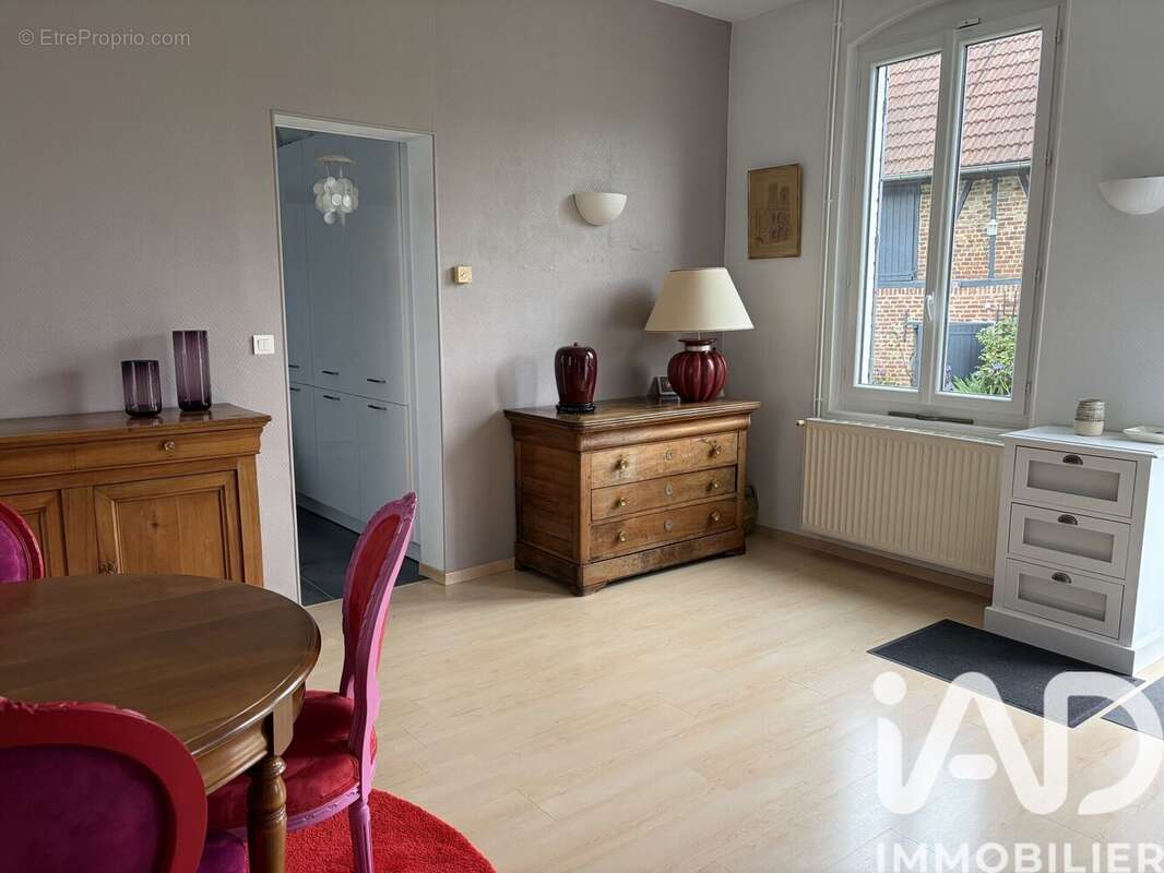 Photo 2 - Maison à MONTDIDIER