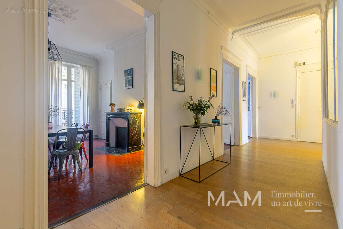 Appartement à MARSEILLE-6E