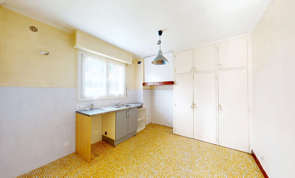 Maison à SAINT-PIERRE-D'IRUBE