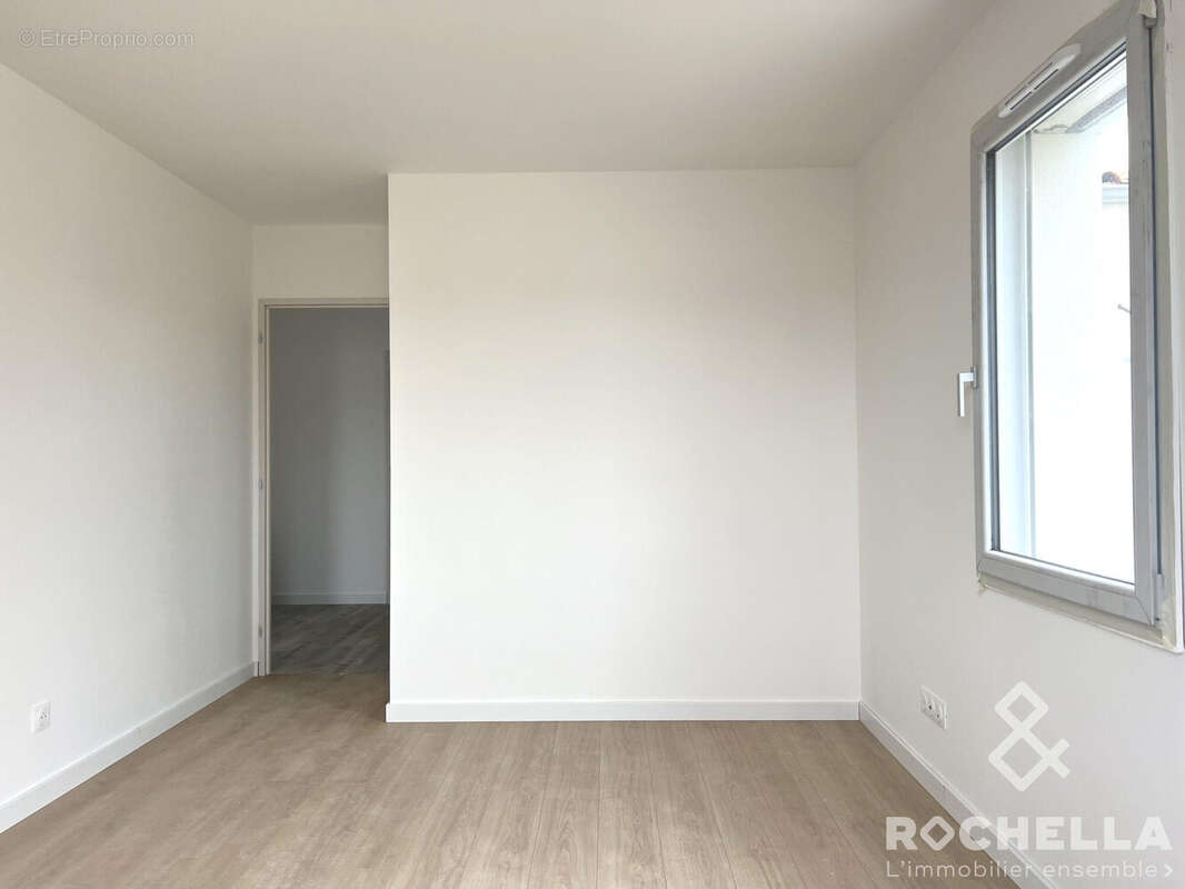 Maison à SAINTE-SOULLE