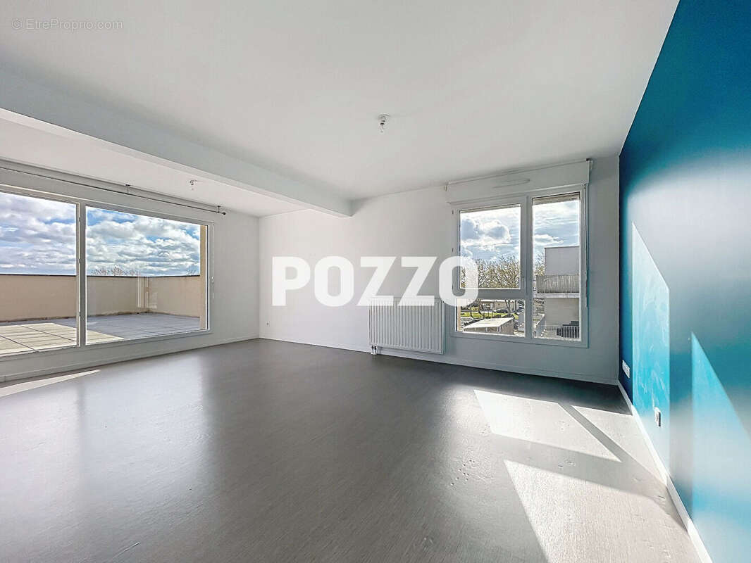 Appartement à COLOMBELLES