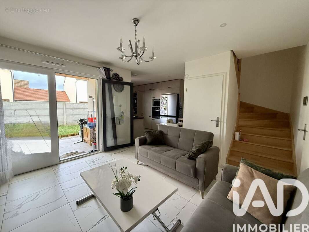 Photo 5 - Maison à CHAMPS-SUR-MARNE