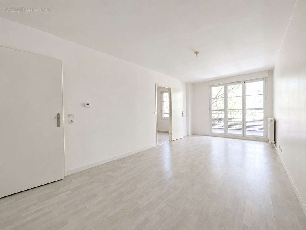 3 pièces avec terrasse et 3 parkings   Saint-Pierre-du-Perray - photo 2