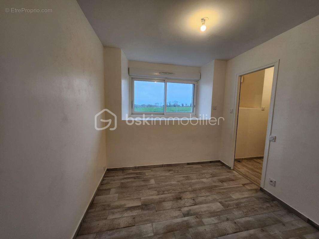 Maison à GRAND-CHAMP