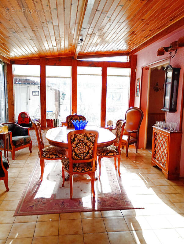 Maison à CHATEAUBERNARD