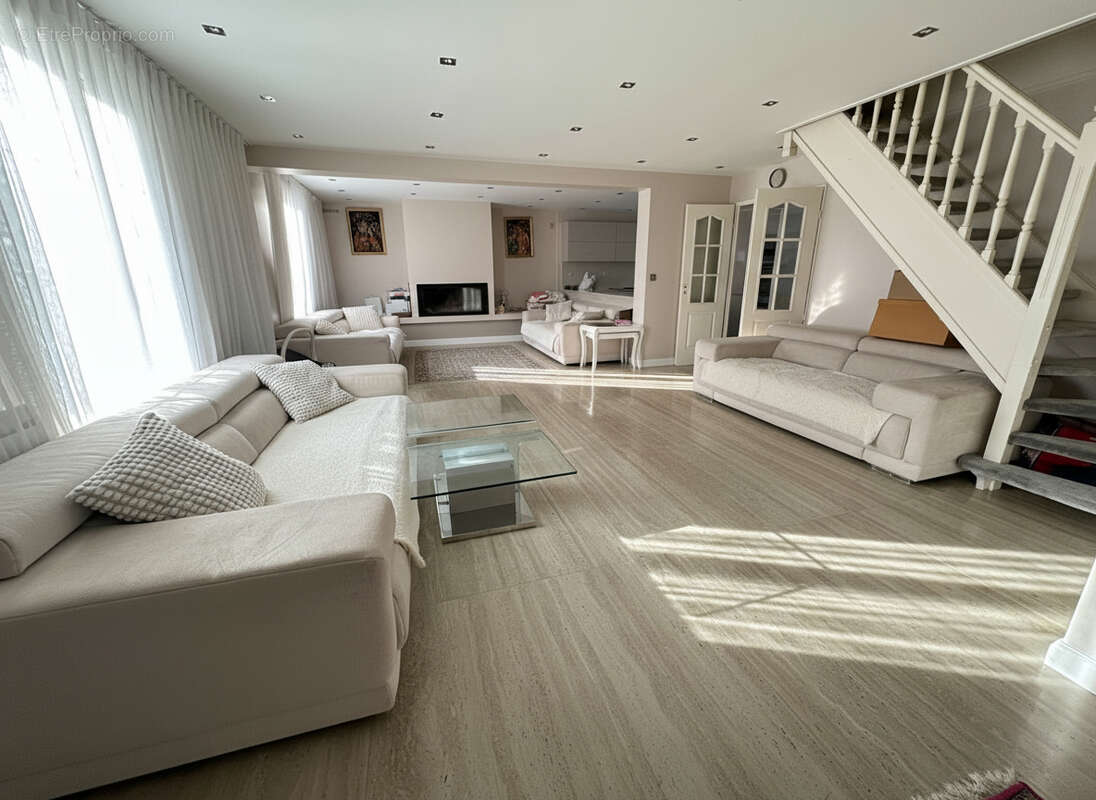 Maison à SOISY-SOUS-MONTMORENCY