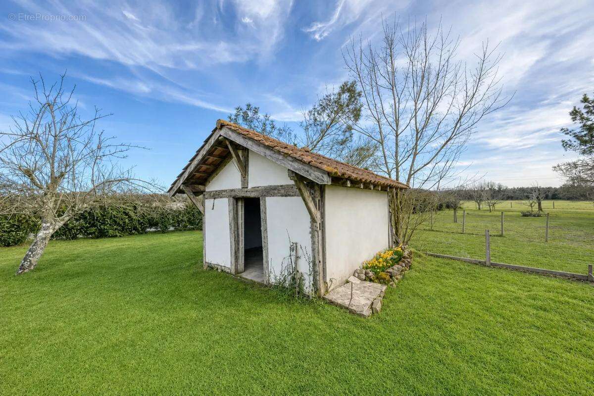 Maison à TALLER