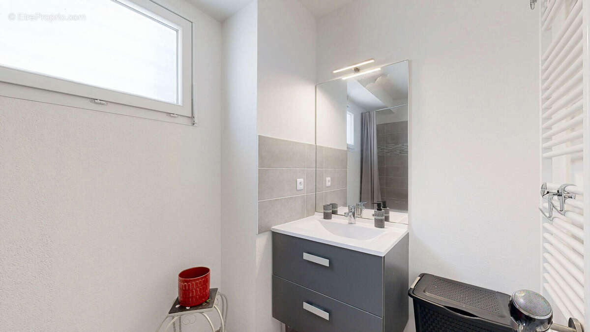 Bel appartement type 3 récent - photo 8