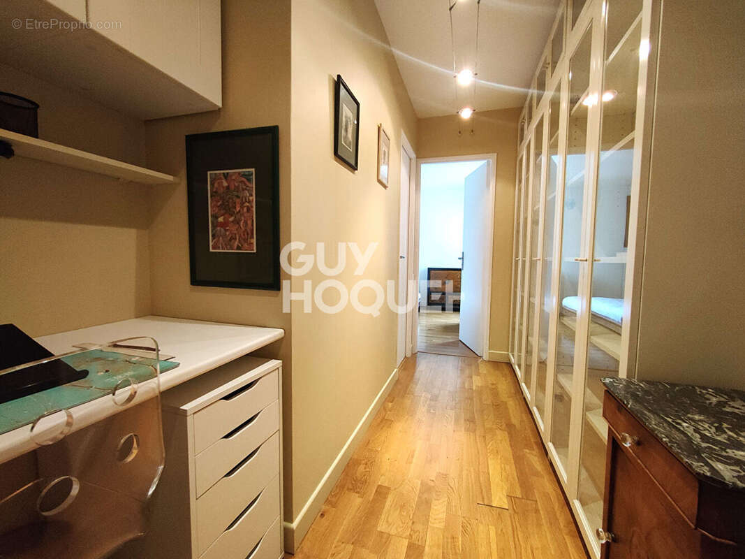 Appartement Courbevoie 4 pièces 96.05 m2 - photo 13