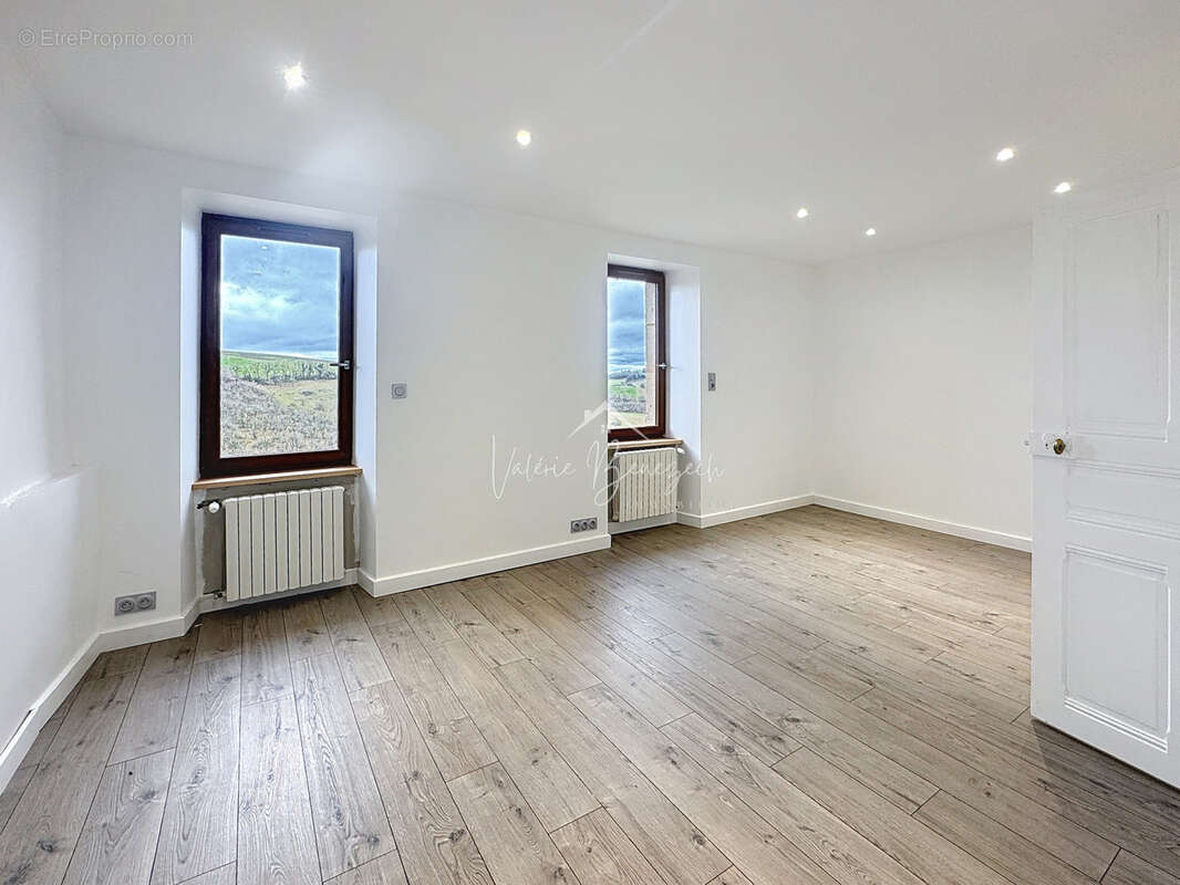 Maison à SAINT-AFFRIQUE