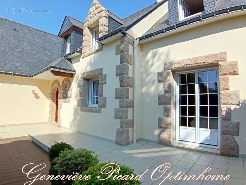Maison à PONTIVY