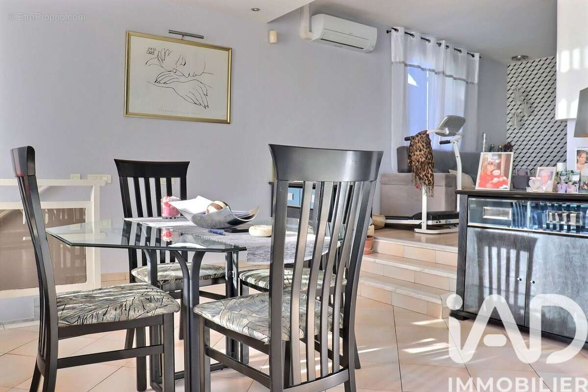 Photo 5 - Maison à MARSEILLE-13E