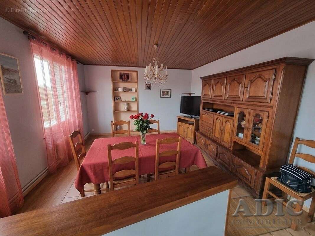 Maison 115 m² à Nanteuil-Le-Haudouin  - photo 2
