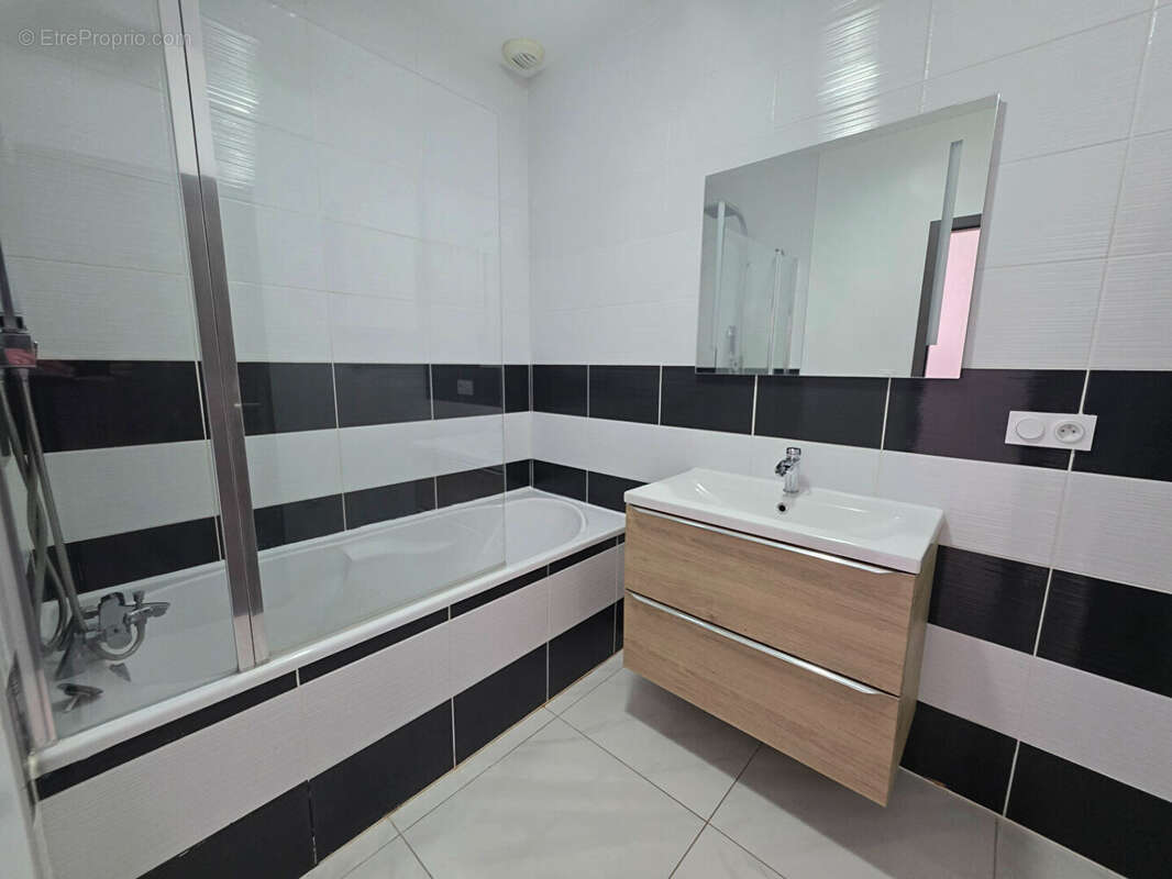 Maison à BOURGOIN-JALLIEU