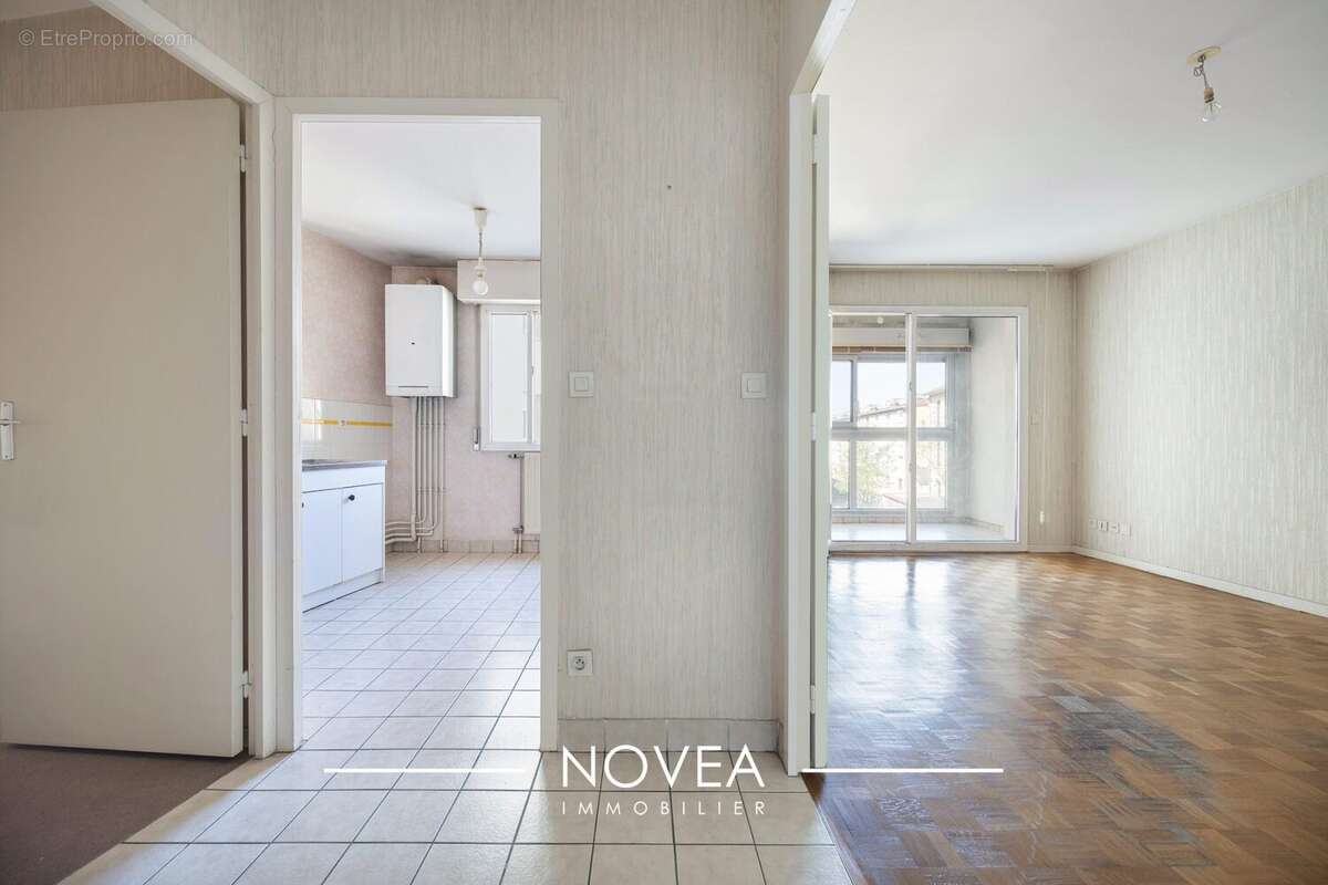 Appartement à LYON-8E