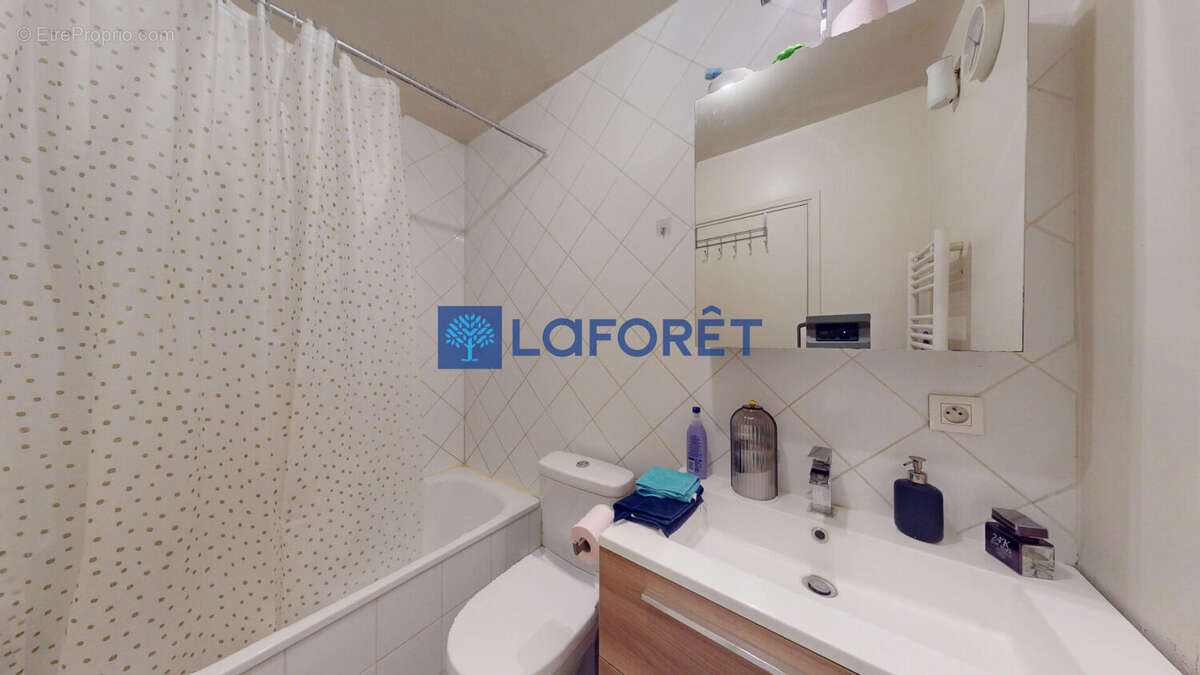 Appartement à ATHIS-MONS