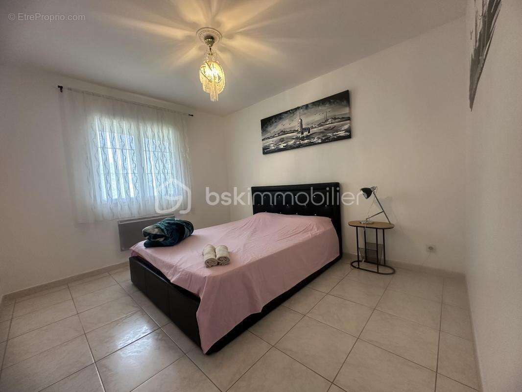 Maison à RIBAUTE-LES-TAVERNES