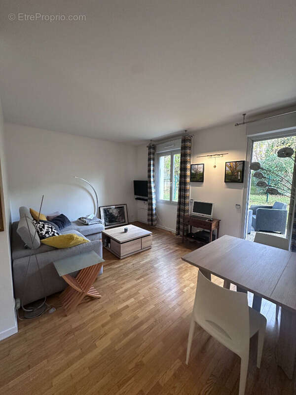 Appartement à LE PERREUX-SUR-MARNE