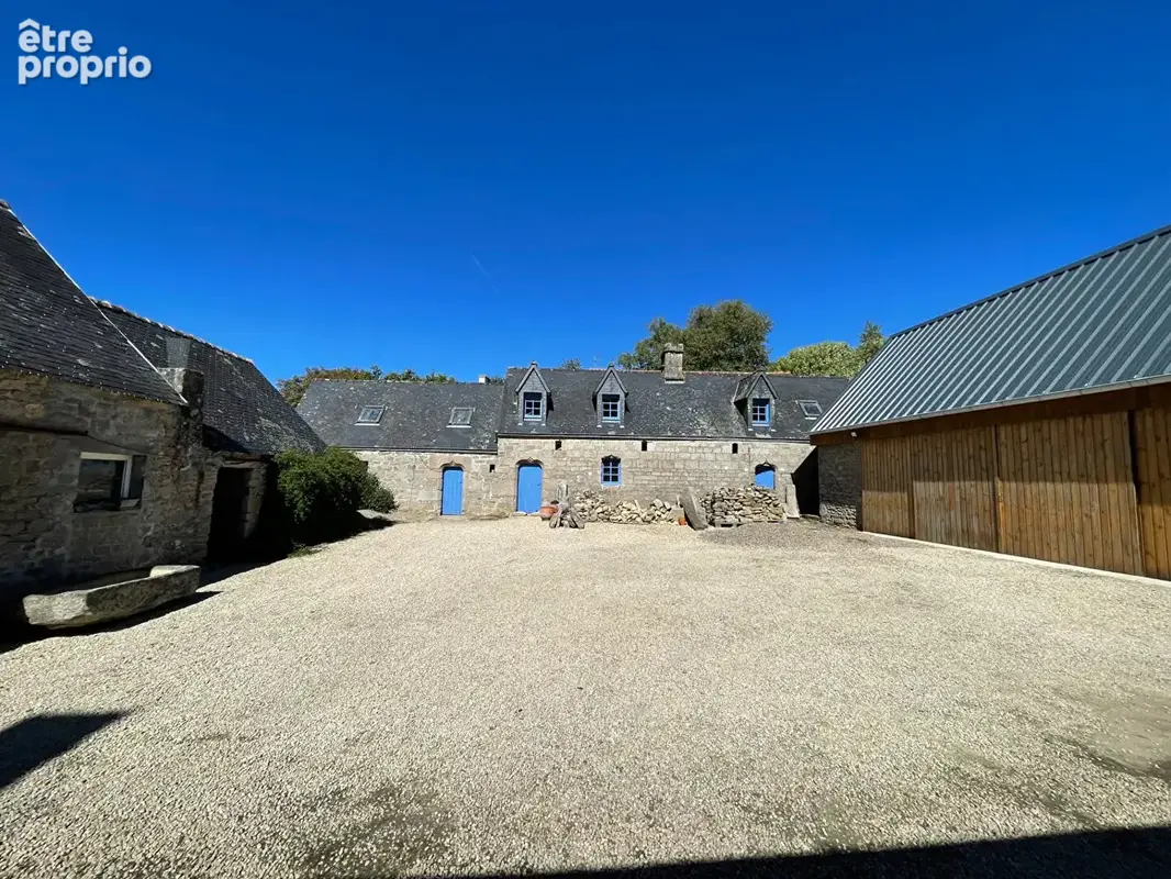 Maison à PLOGASTEL-SAINT-GERMAIN