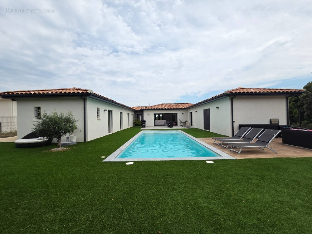 Maison à NIMES
