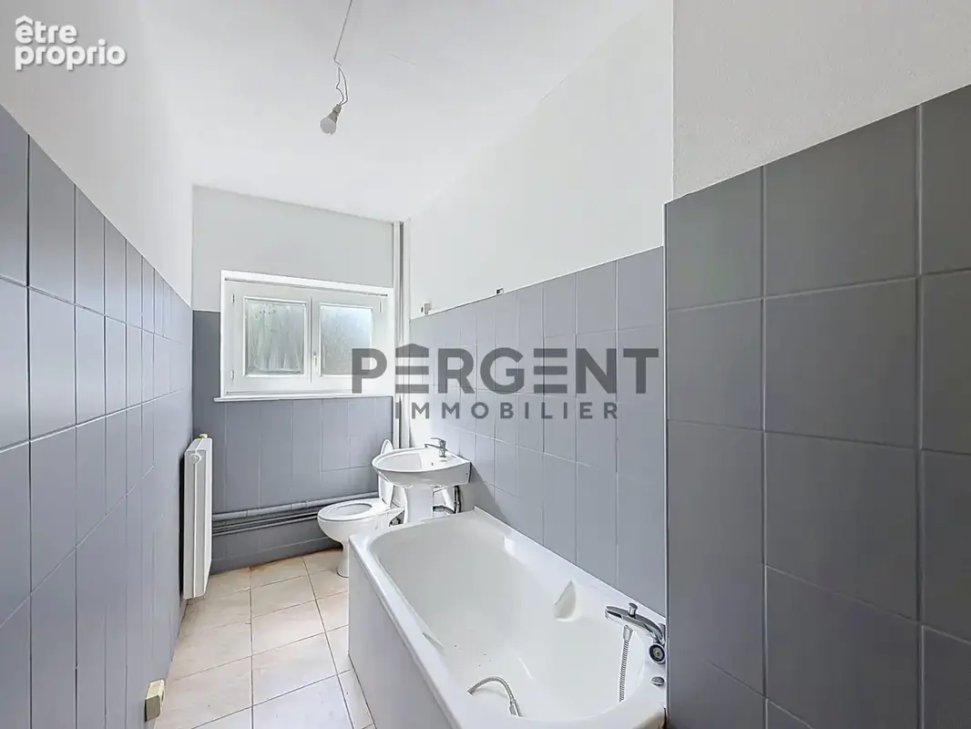 Appartement 2 pièces 46 m² à vendre à Charleville-Mezieres (08000) - photo 9