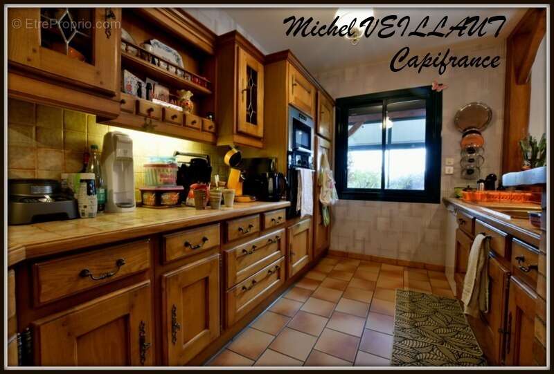 Dpt Allier (03), à vendre TREVOL maison P9 de 193 m² - Terrain de 2 505,00 m² - photo 11