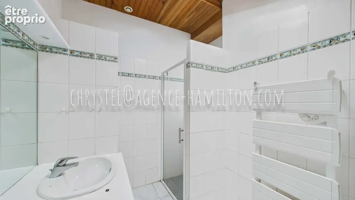 Maison Landaise divisée en 3 logements indépendants, avec jardins privatifs. - photo 23