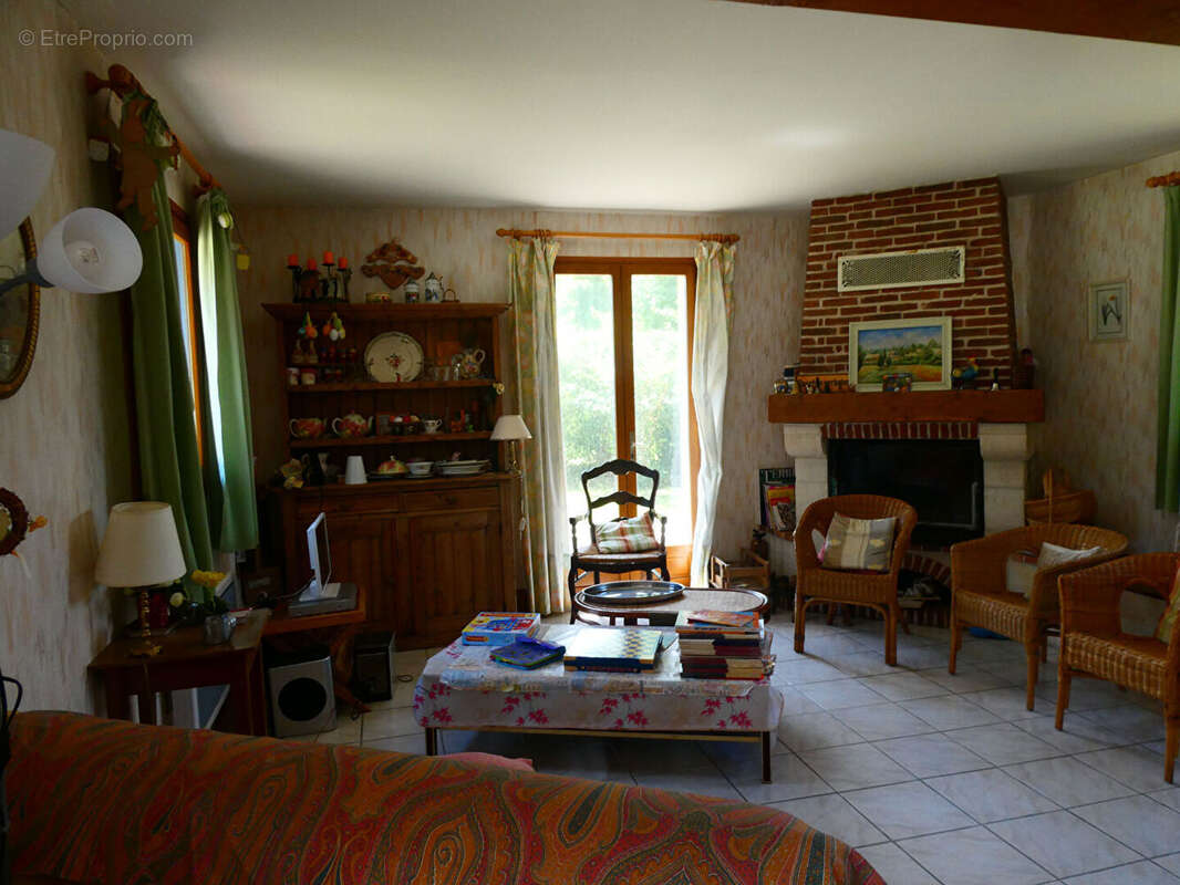 Maison à PONT-L&#039;EVEQUE