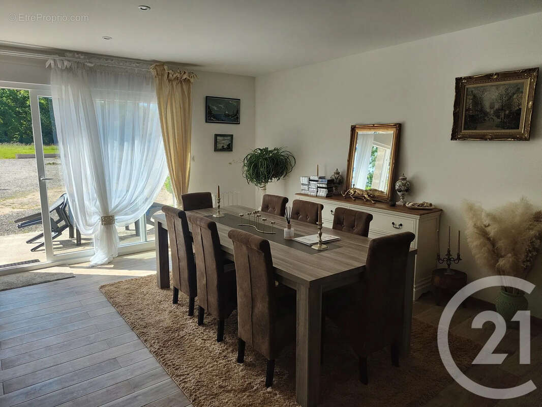 Maison à TRACY-SUR-LOIRE