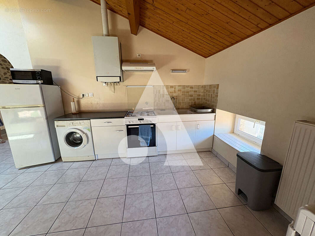 Appartement Vals Les Bains 2 pièce(s) 65.7 m2 - photo 3