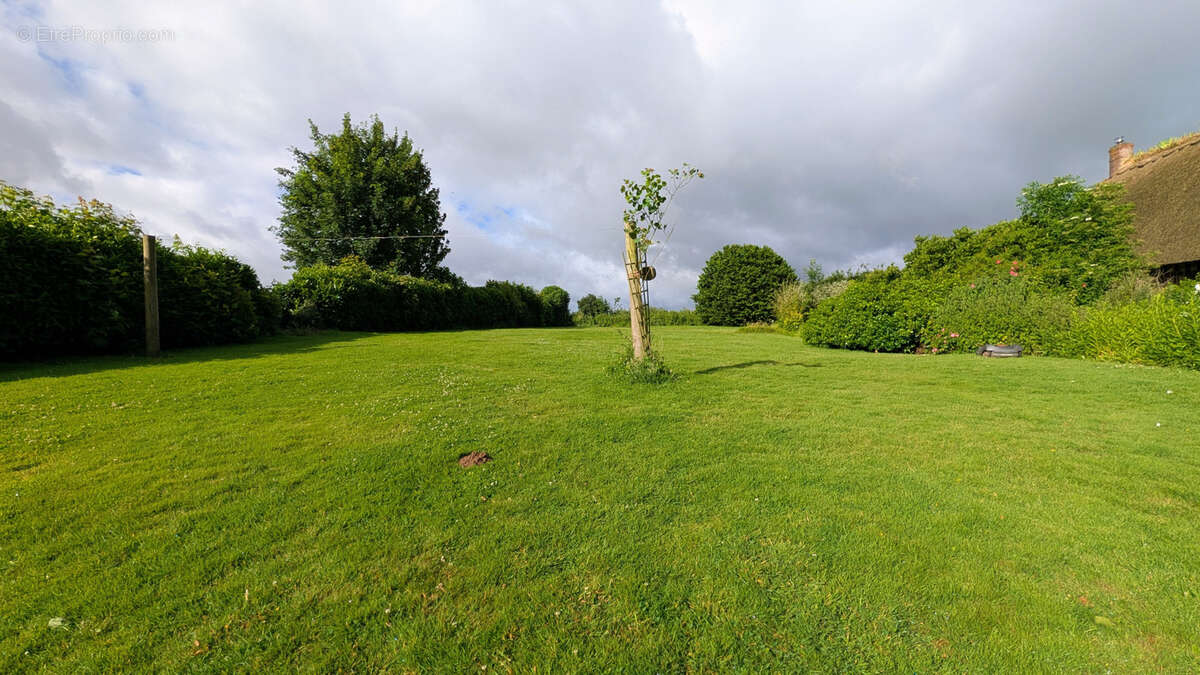 Authentique chaumière normande sur 3 000 m2 de terrain - photo 13