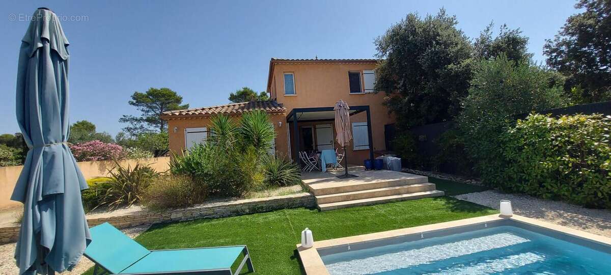 Maison à NIMES