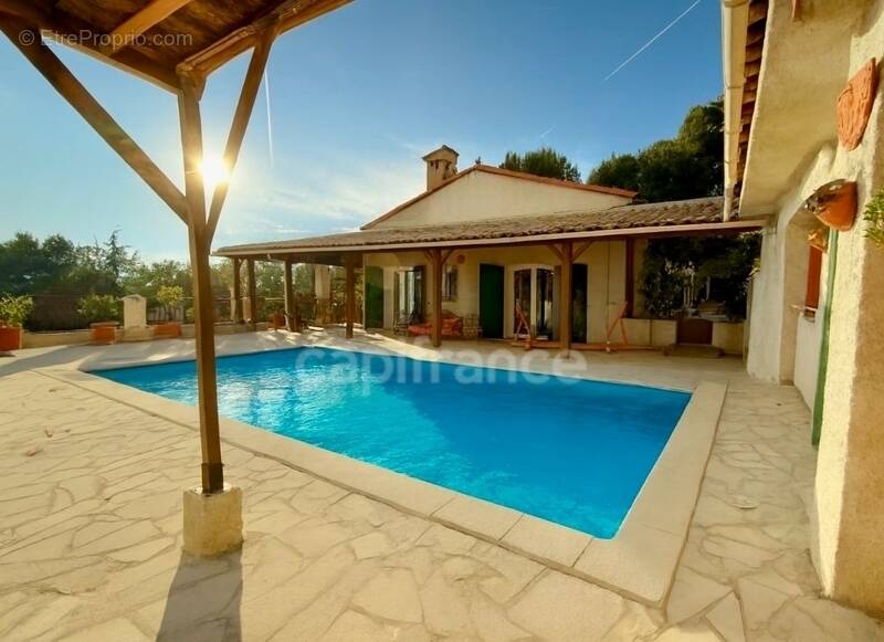 Maison à DRAGUIGNAN