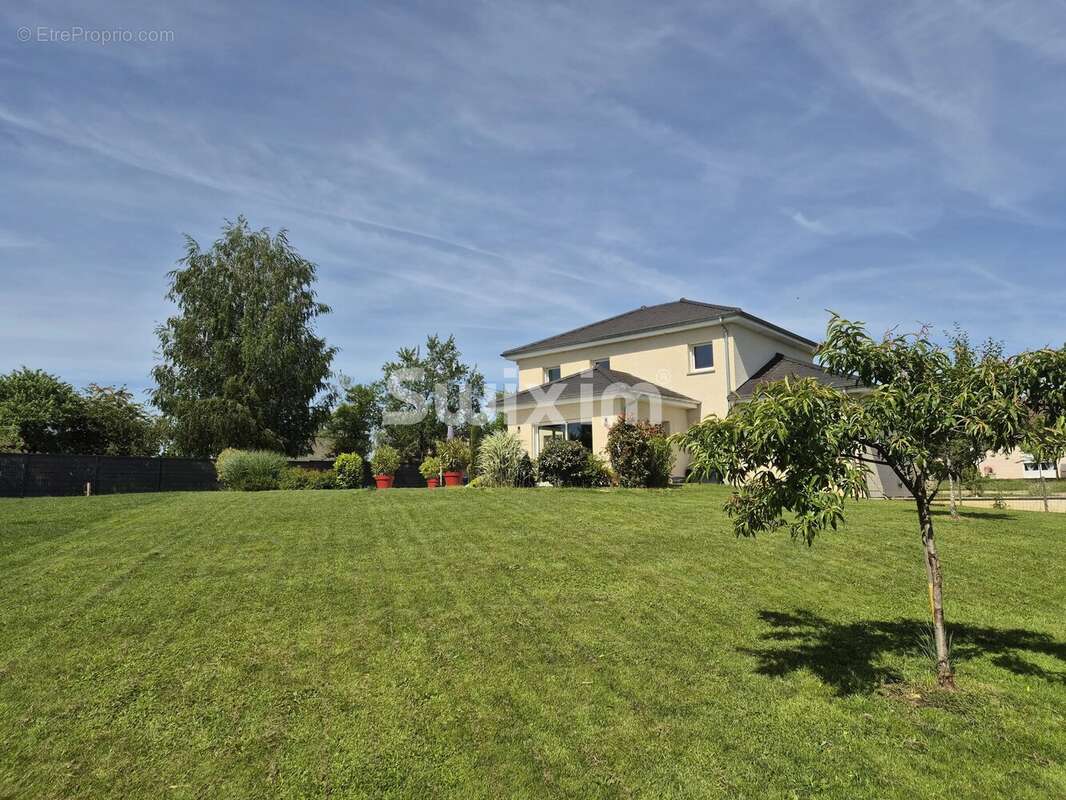 Maison à BAVERANS